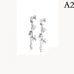 Celebrities Get This Season Earrings 2023SS LOEWE Loewe